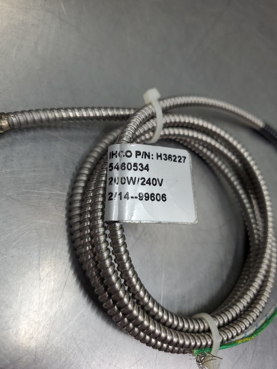 47372084