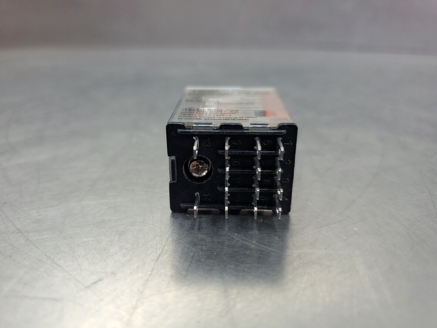 SCHNEIDER ELECTRIC 792XDXM4L-120A 120VAC/28VDC MINIATURE RELAY. 4E-36