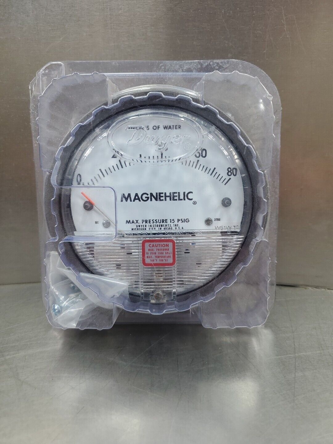 DWYER MAGNEHELIC W51W TC PRESSURE GAUGE, 0-80 INCHES OF WATER. 6B-11