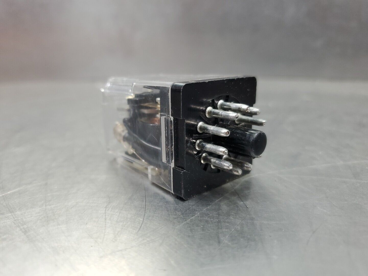 TYCO KRPA-14AN-120 10A ½HP RELAY. 4D-35
