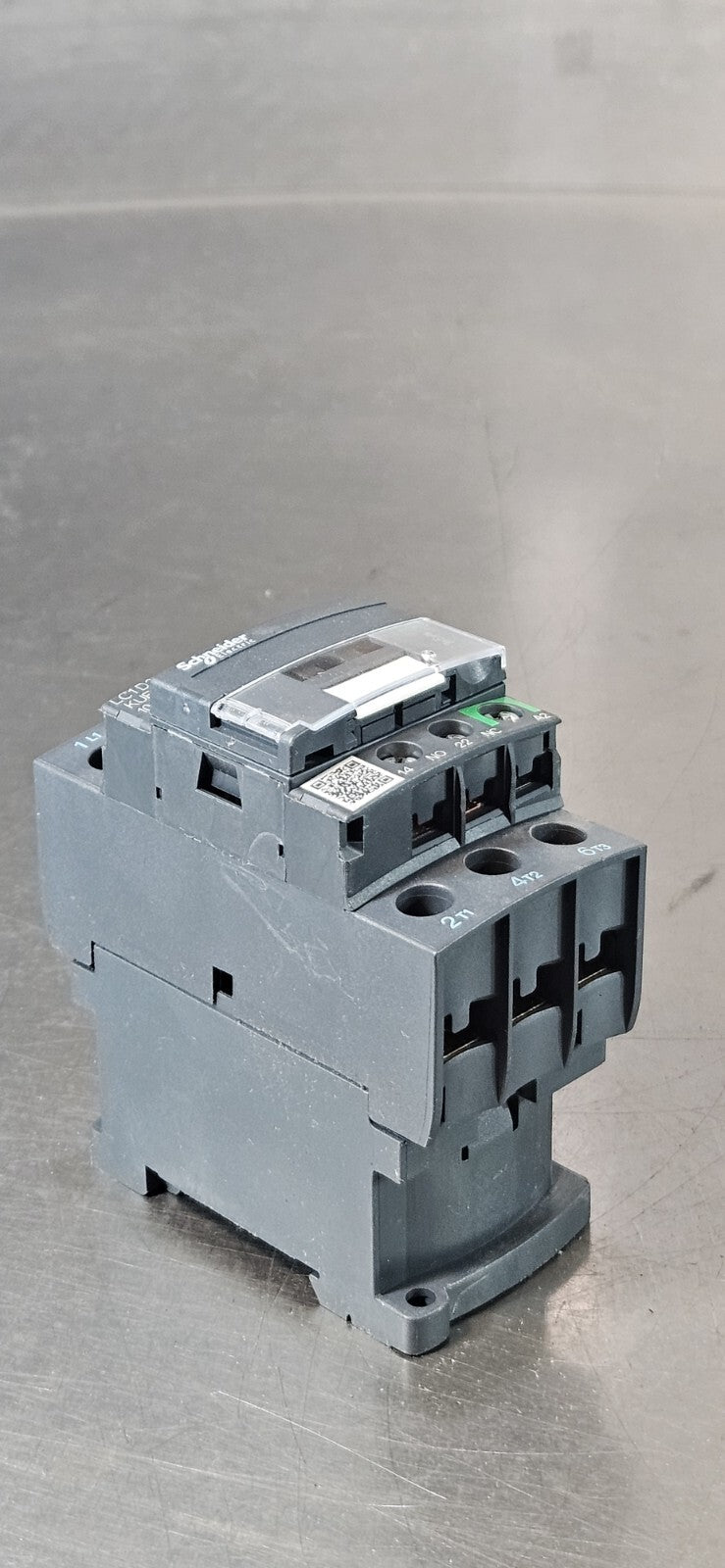 Schneider Electric LC1D32KUE Contactor 3 Pole 100-250VDC/VAC (BIN642)