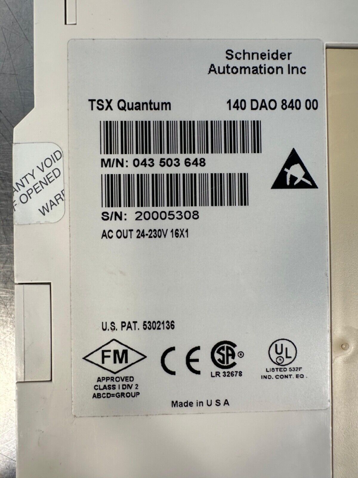 Schneider Tsx Quantum 140DAO84000 24-230V Out 16x1 140-DAO-840-00 (3c-34)