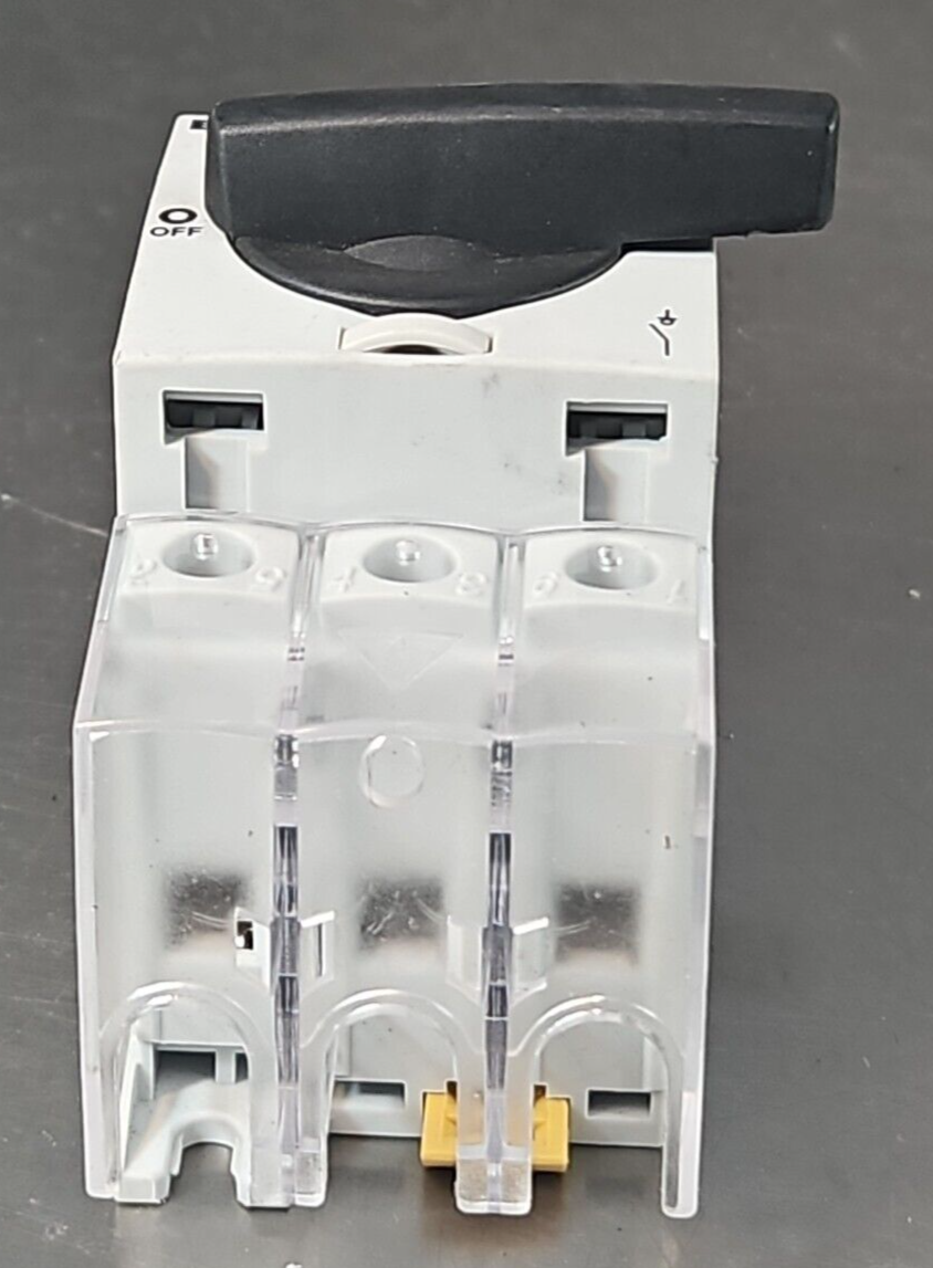 Eaton R5A3030U Non-Fusible Rotary Disconnect Switch 30A 3P 600V loc4C3