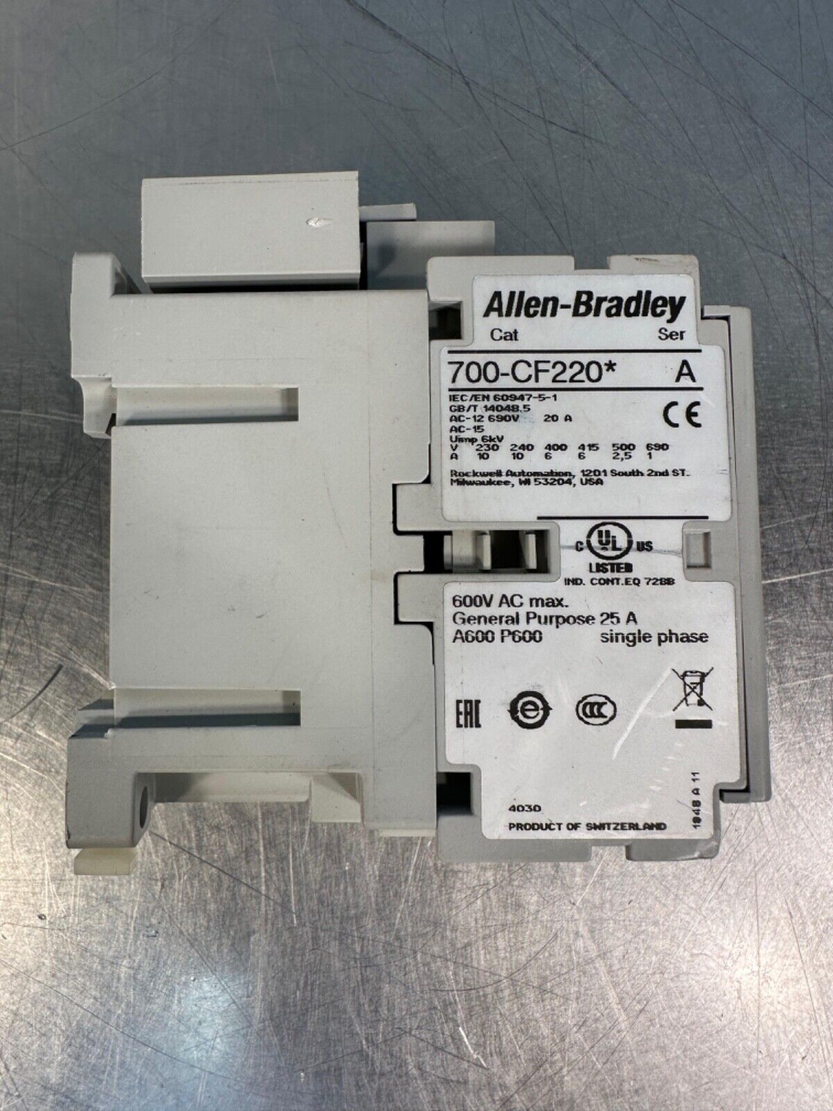 Allen-Bradley 700-CF220* Ser.A Control Relay (4B-31)