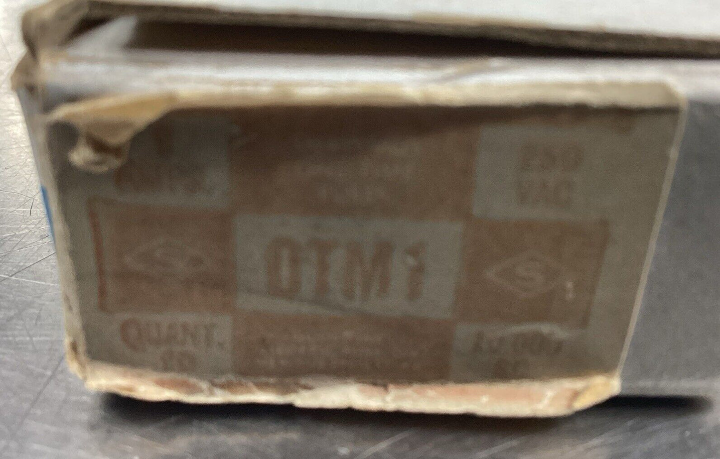 GOULD SHAWMUT OTM1 FUSE 1A 250VAC 4C-25