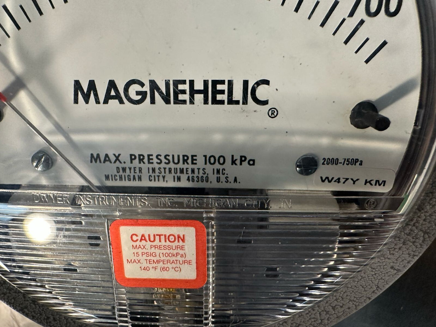 Dwyer 2000-750pa MAGNEHELIC 0-700 MAX PRESSURE 100KPA (7.4.2)