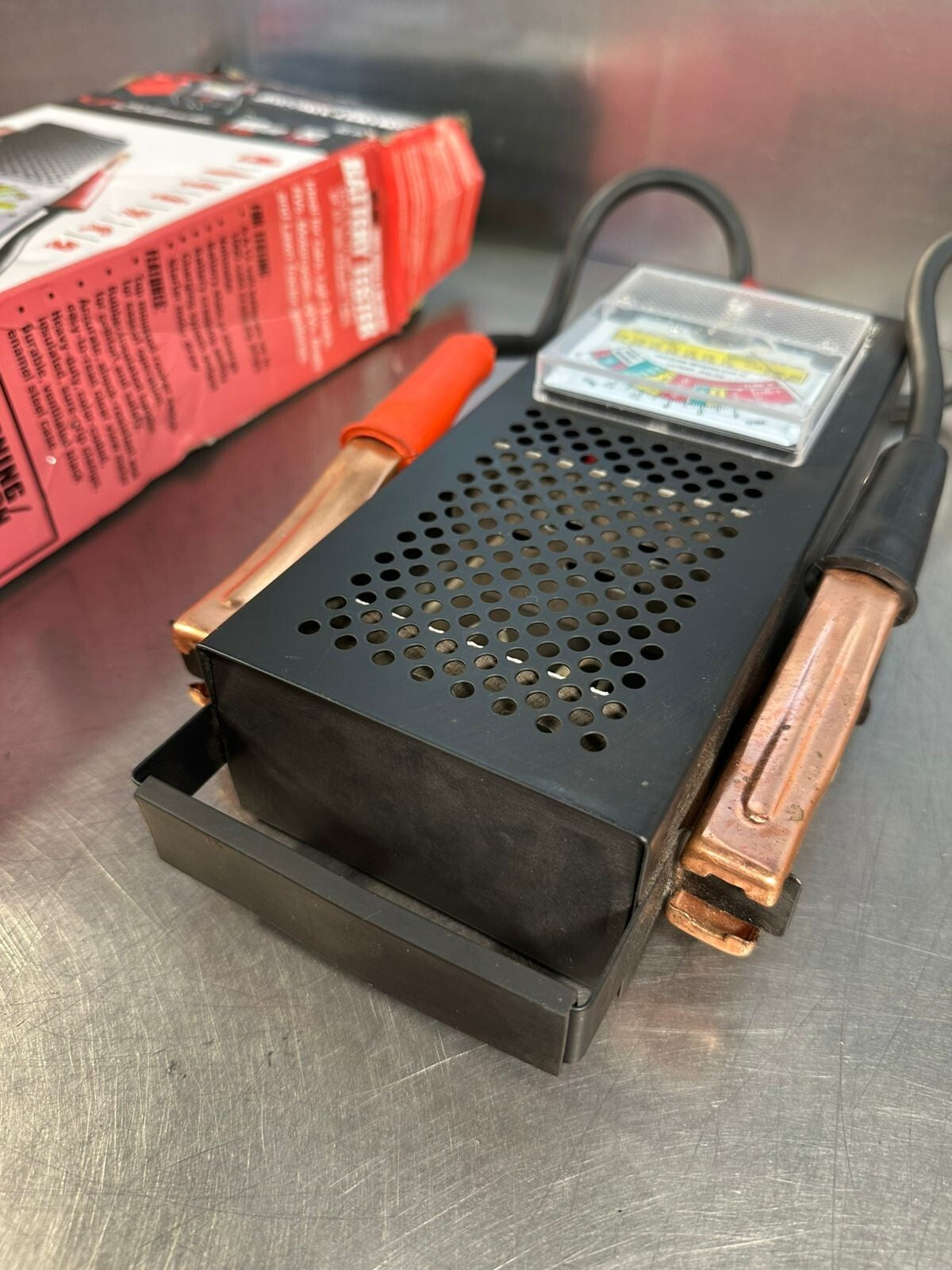 Schumacher BT-100 Battery Load Tester 6 & 12 V 100 amps Analog (7.5.3)