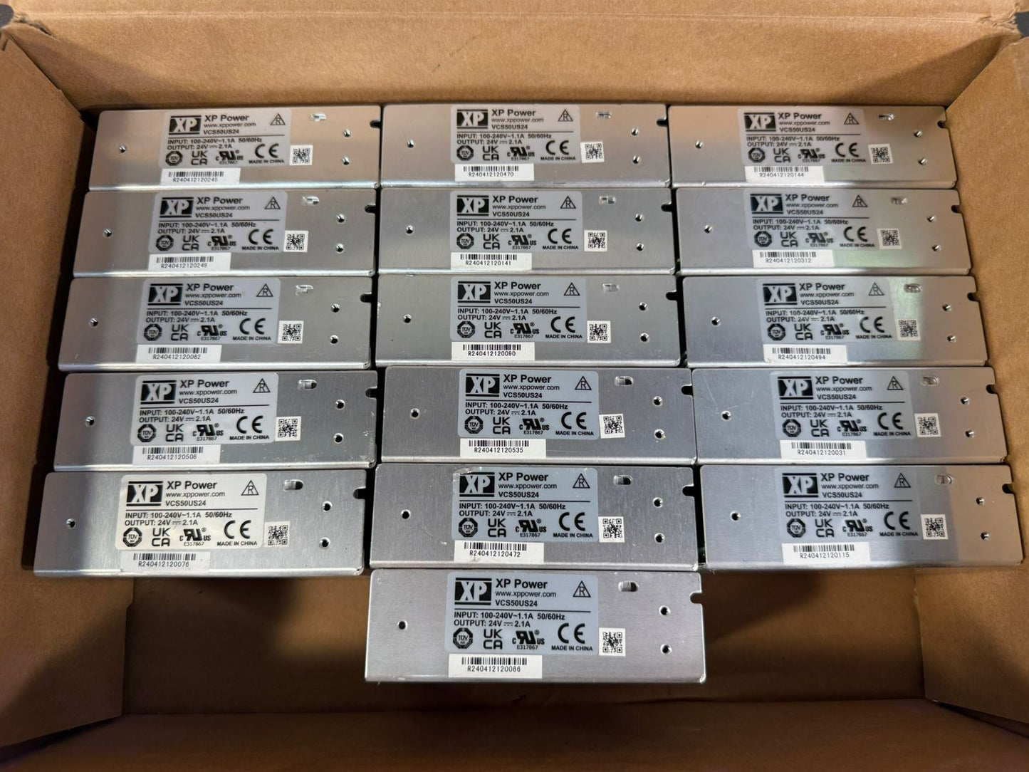 Xp Power VCS50US24 Inp. 100-240V ~1.1A / Out 24V-2.1A (2.4.4)