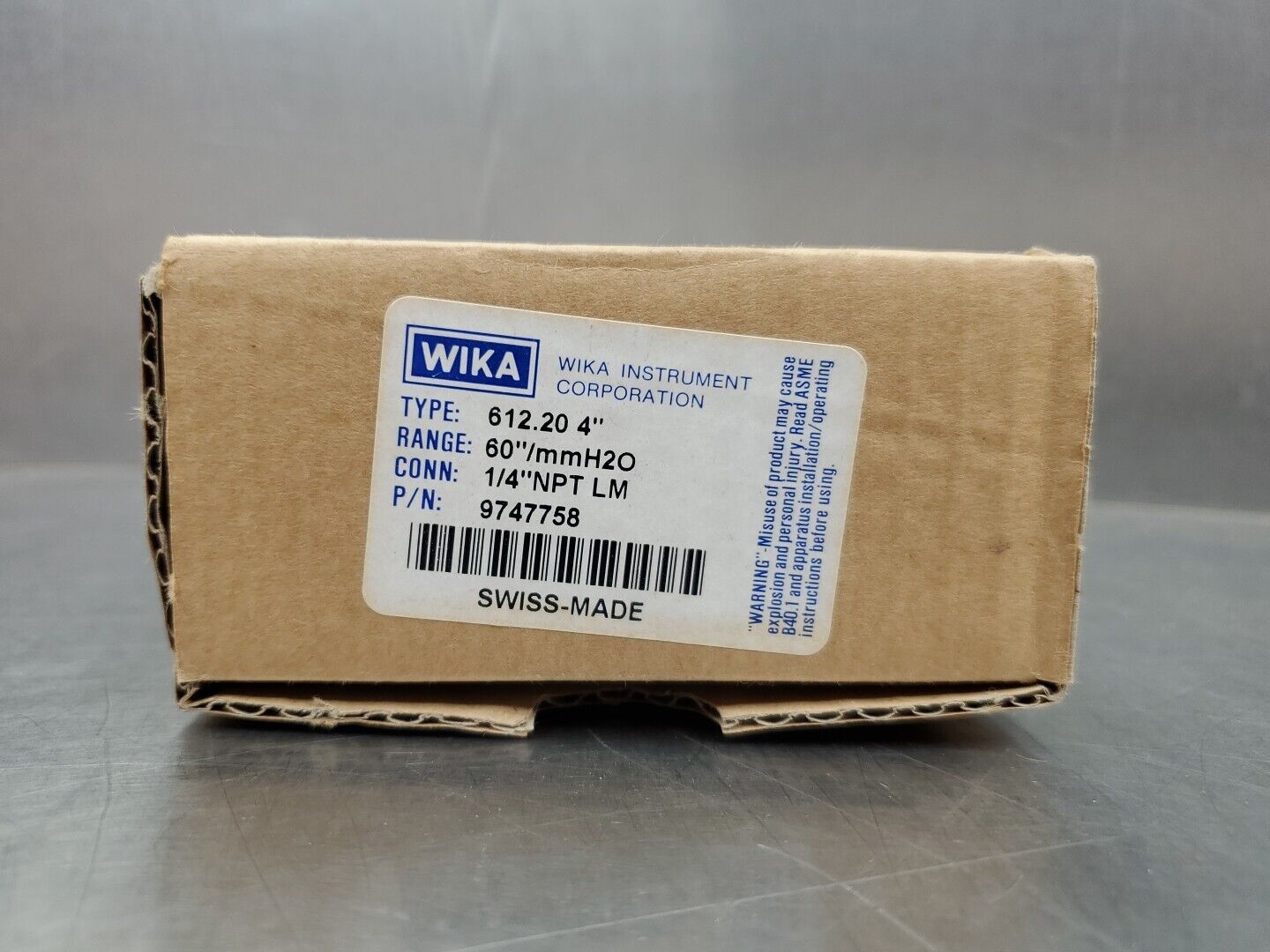 WIKA 612.20 4" Gauge 0-25 kPa, 52378284, 1/4" NPT Lower Mount. 6E-8
