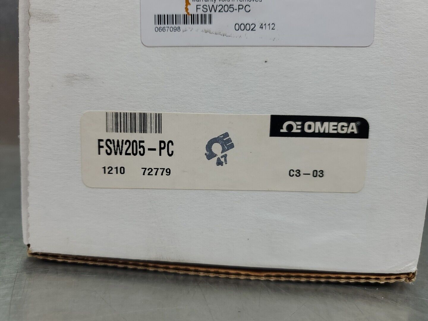 Omega FSW205-PC Flow Transmitter. 6D-20