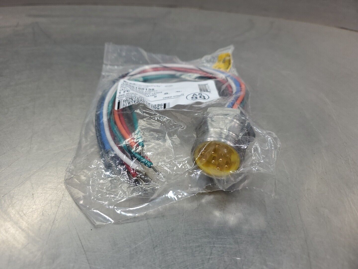 BradConnectivity 1300150138 9-Pin 12" Male Receptacle. 5D-35/7