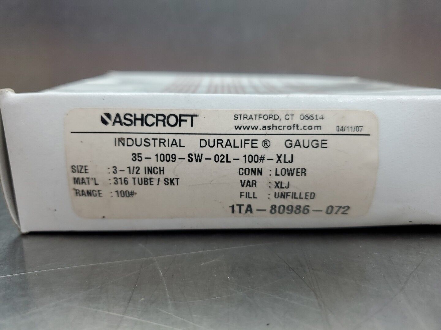 Ashcroft 35-1009-SW-02L-100# Industrial Duralife Gauge. 6D-2