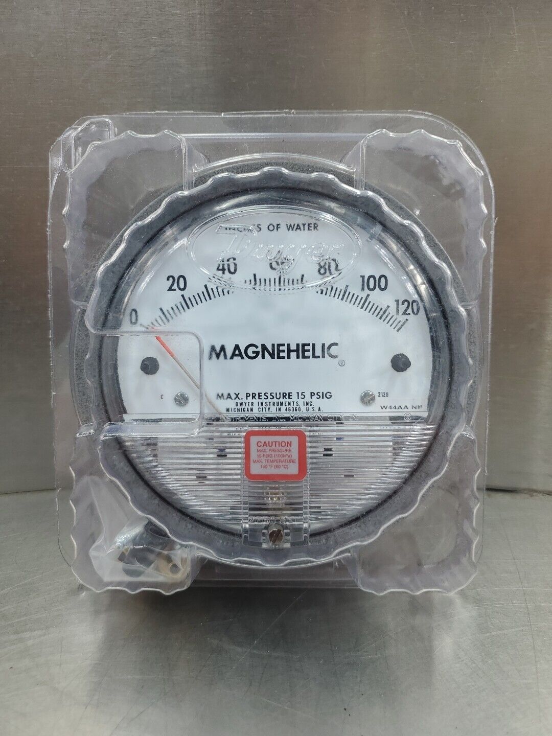 Dwyer Magnehelic W44AA NM Pressure Gauge, 0-120 INCHES OF WATER. 6B-11