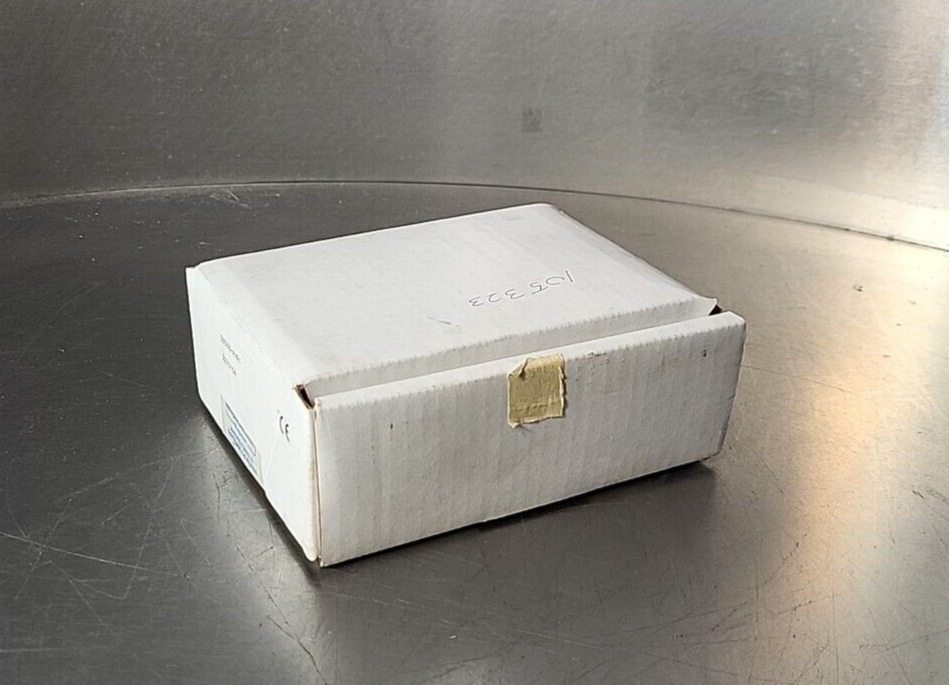 Quanta Newport Electronics Q2005-AVR1 Loc 4D 18