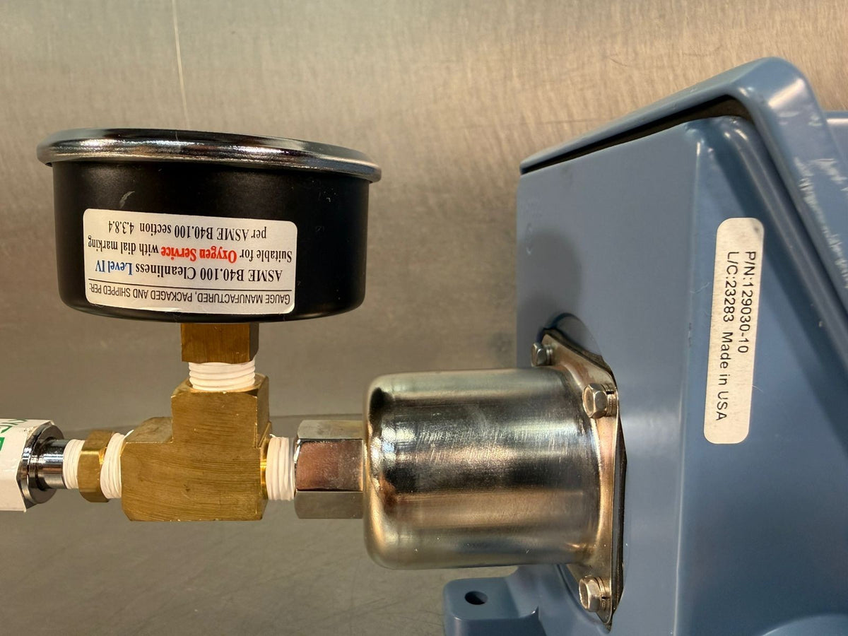 United Electric J402-15828 / 129030-10 Pressure Switch (12.6.5)