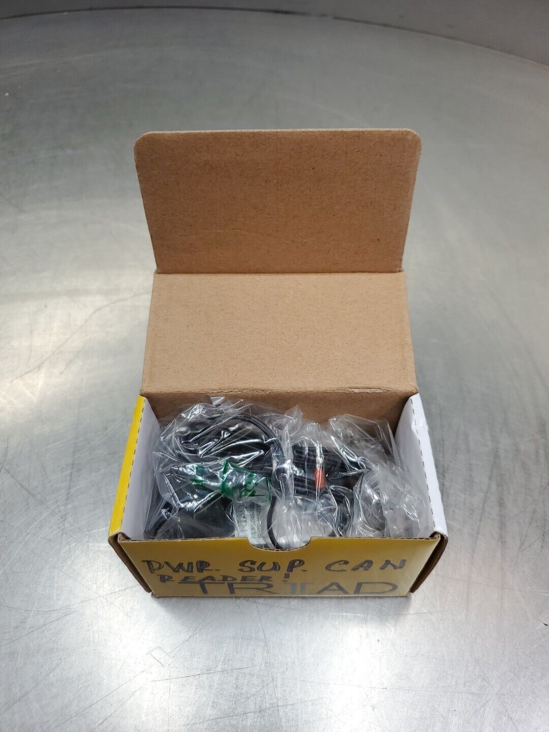 TRIAD WSU240-1000 SWITCHING MODE POWER SUPPY, 100-240V. 4E-32