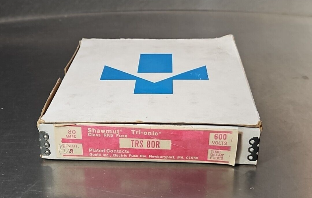 Gould shawmut TRS80R Time Delay Fuse Loc4D31