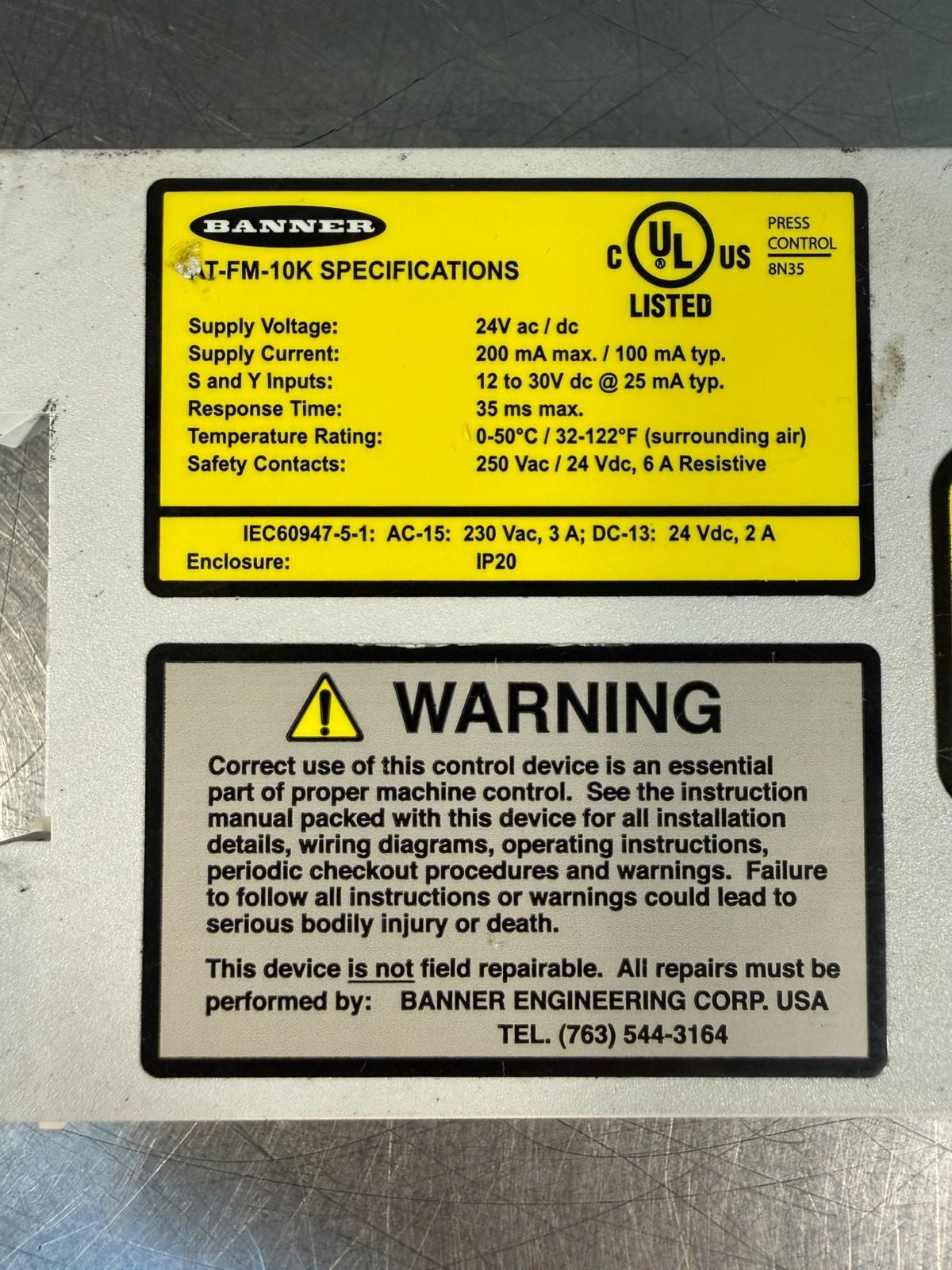 Banner AT-FM-10K Safety Relay Module Supply Voltage 24V Ac/Dc (3.1.2)