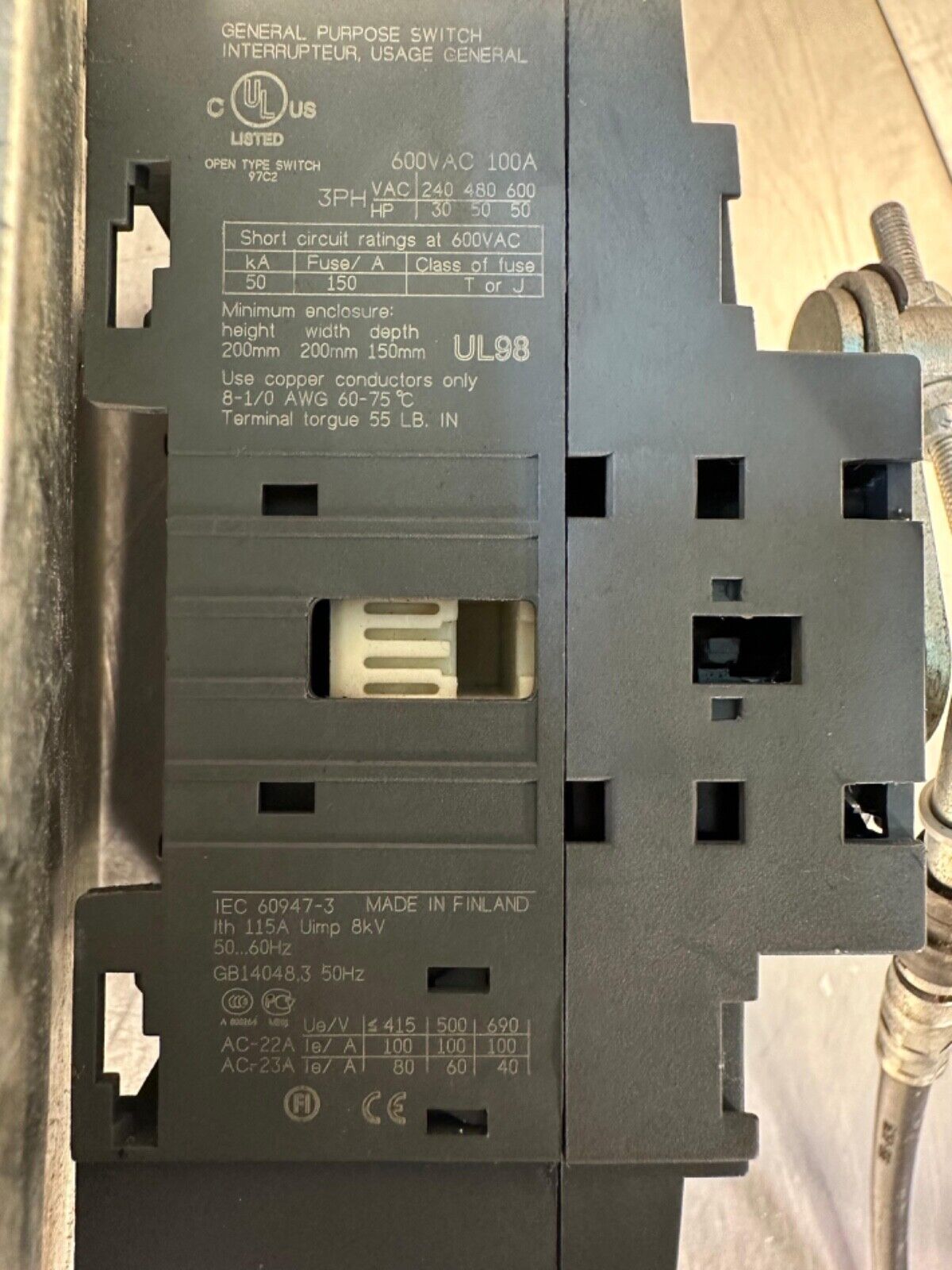 Abb OT100F3 600 Vac 100A with Cable and Handle (4E-3)