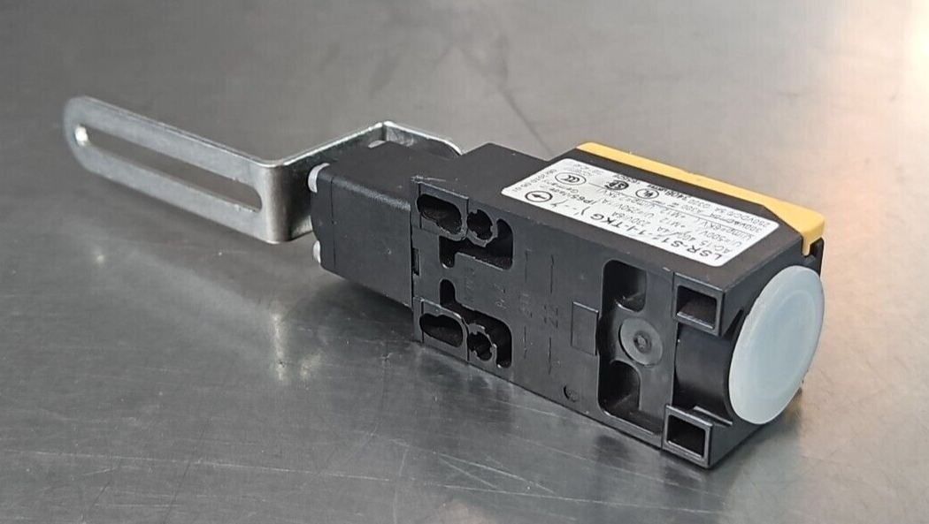 Eaton LSR-S11-1-I-TKG Safety Door Gate Switch (BIN3.4.5)