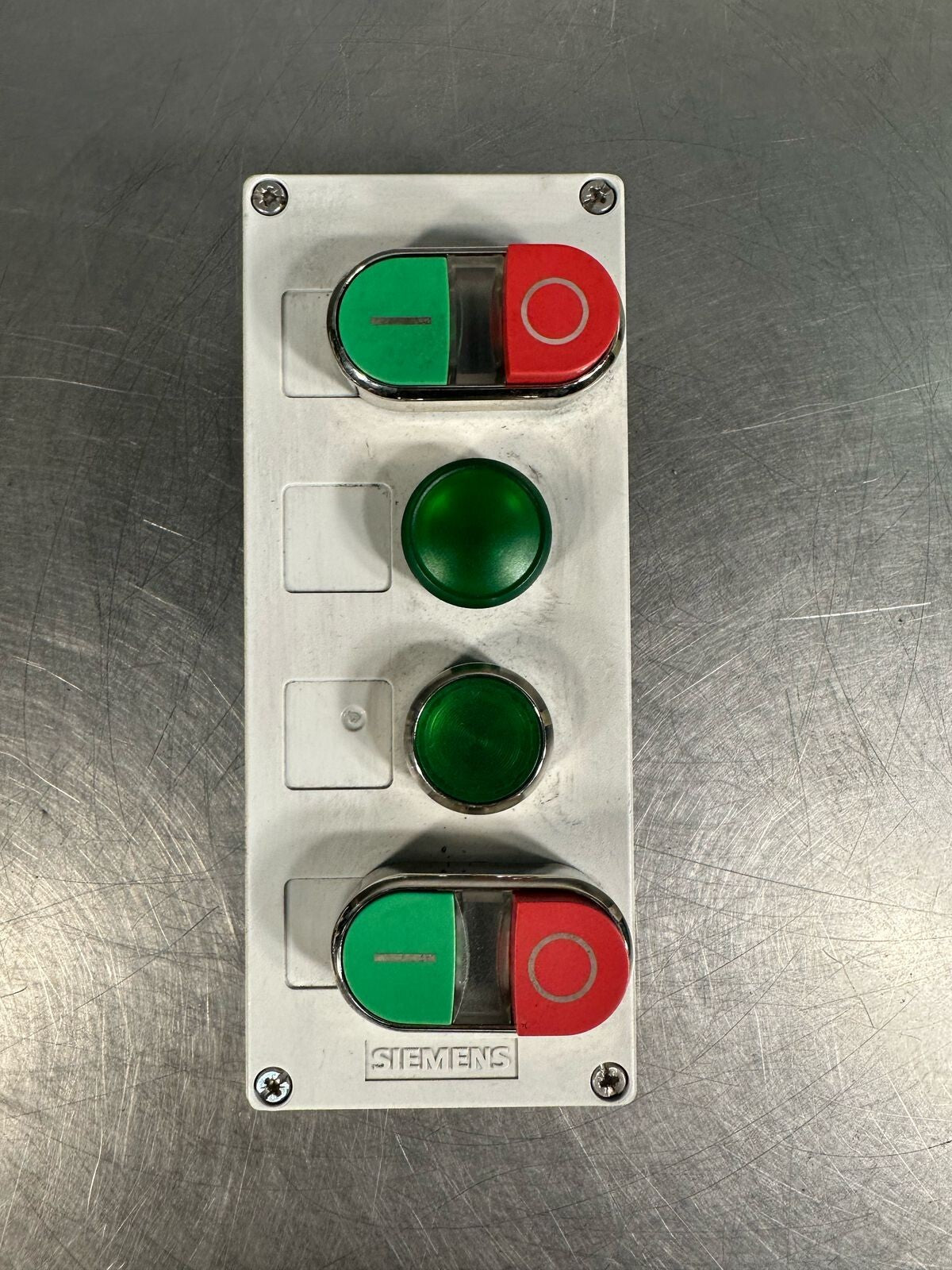 Siemens 3SU1804-0AA00-0AB1 3SU18040AA000AB1 3SU1804 (7.4.2)