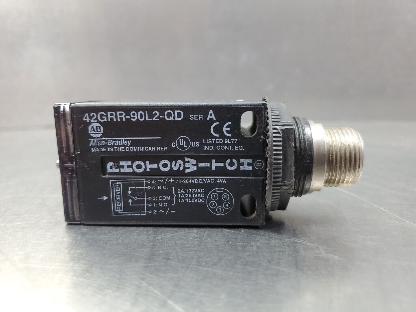 Allen-Bradley 42GRR-90L2-QD Ser. A Photoswitch Module. 5D-29