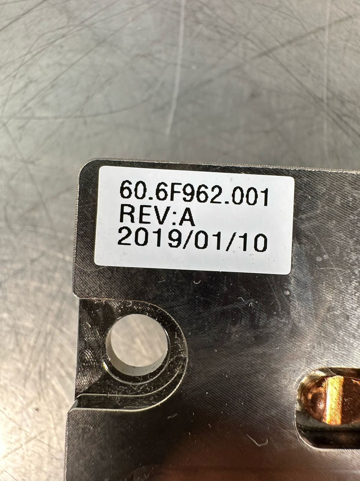60.6F962-001 Rev.A (7.2.1)