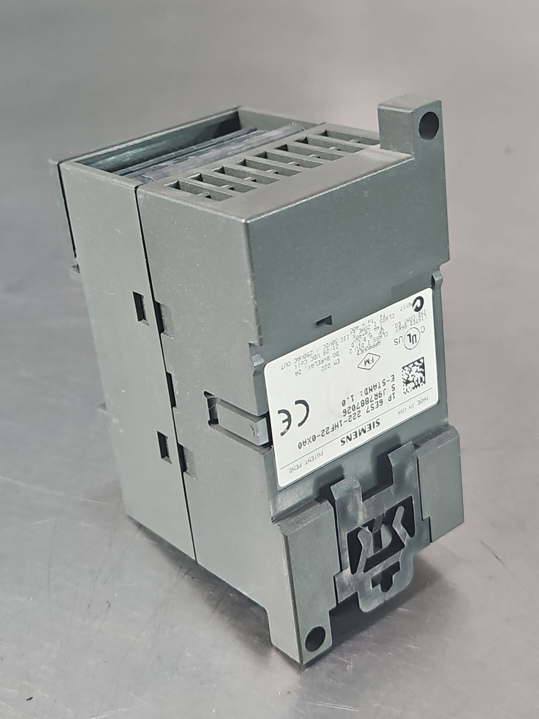 Siemens 6ES7 222 1HF22-0XA0 EM222 Digital Output Relay Module. (BIN743)