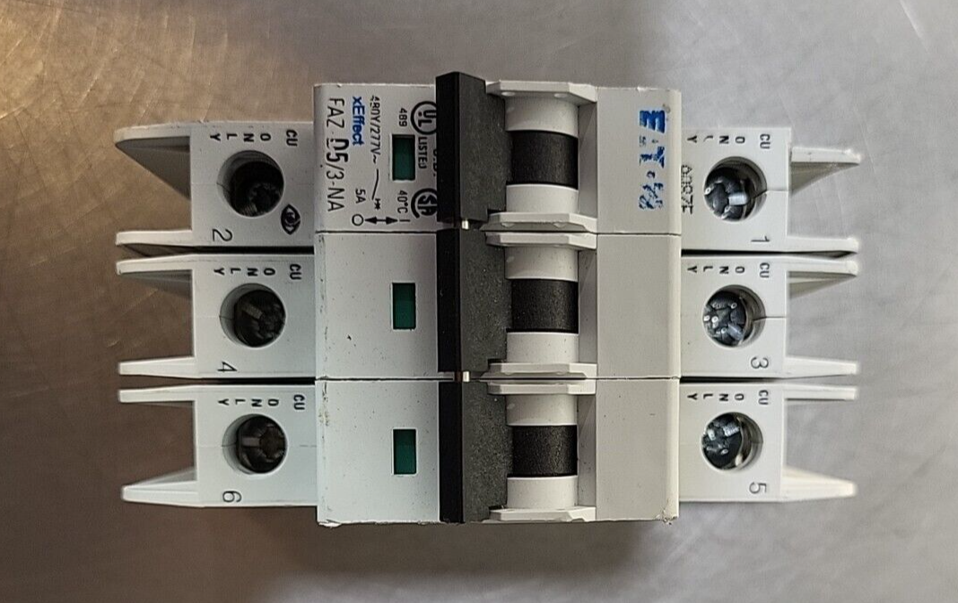 EATON FAZ-D5/3-NA 3 Pole Circuit Breaker (BIN354)