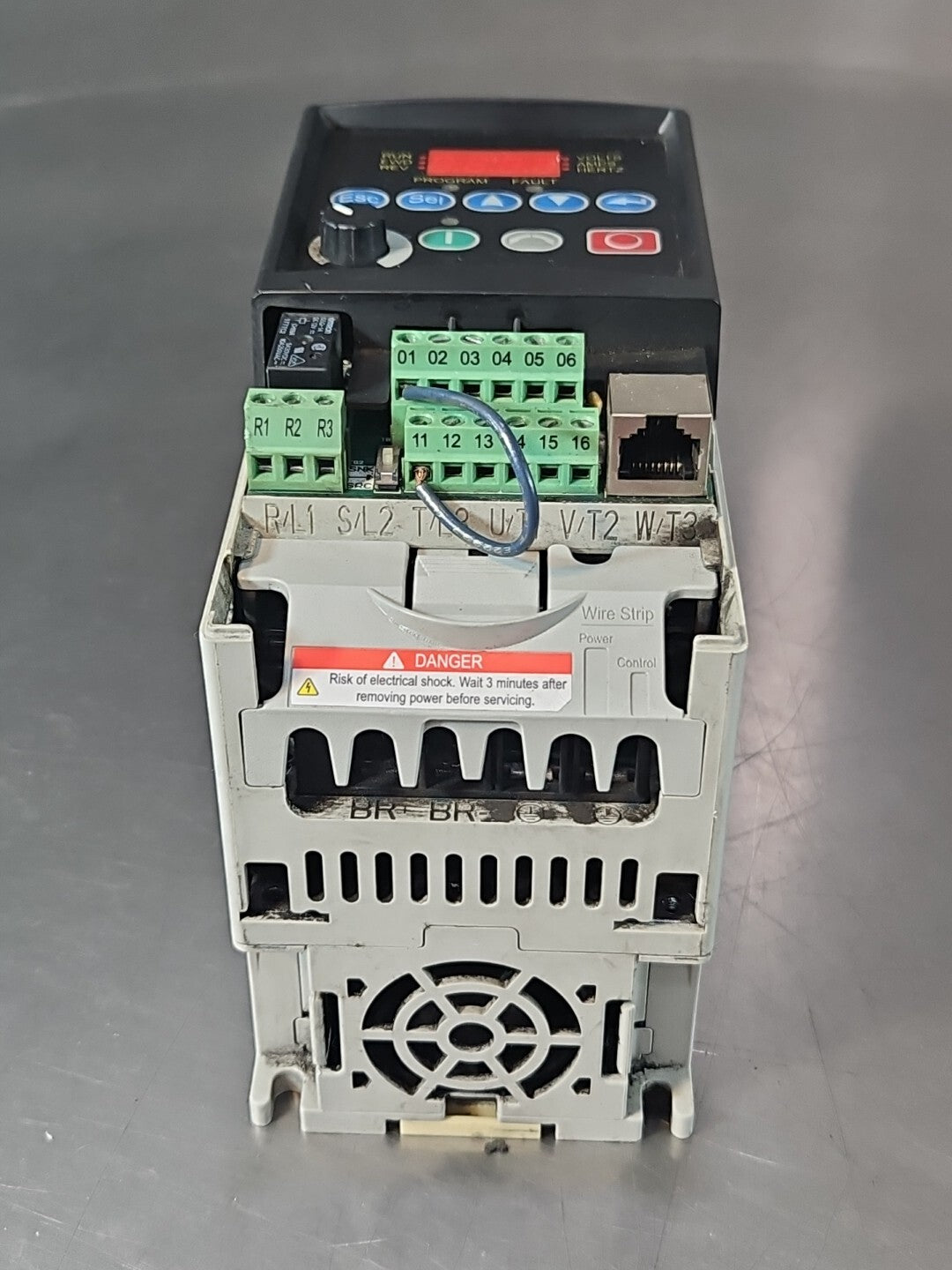 Allen-Bradley 22A-D1P4N104 Ser A PowerFlex4 AC Drive (BIN414)