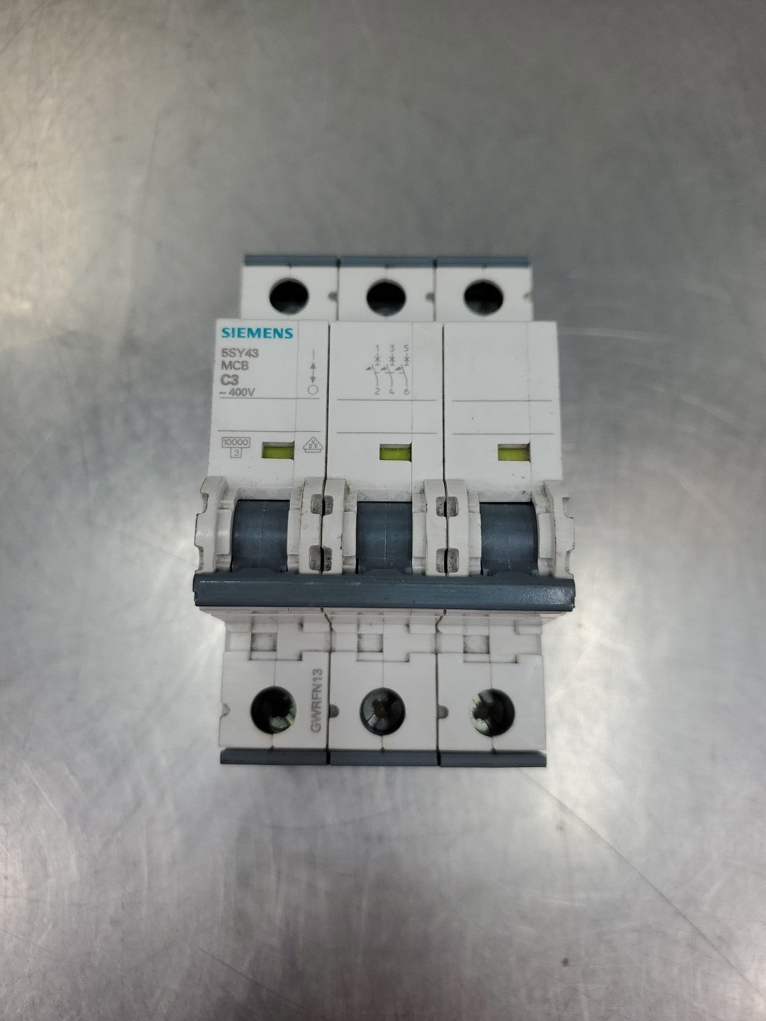 SIEMENS 5SY43 MCB C3 CIRCUIT BREAKER, 3 POLE, 400V. 4B-51 – Palmetto