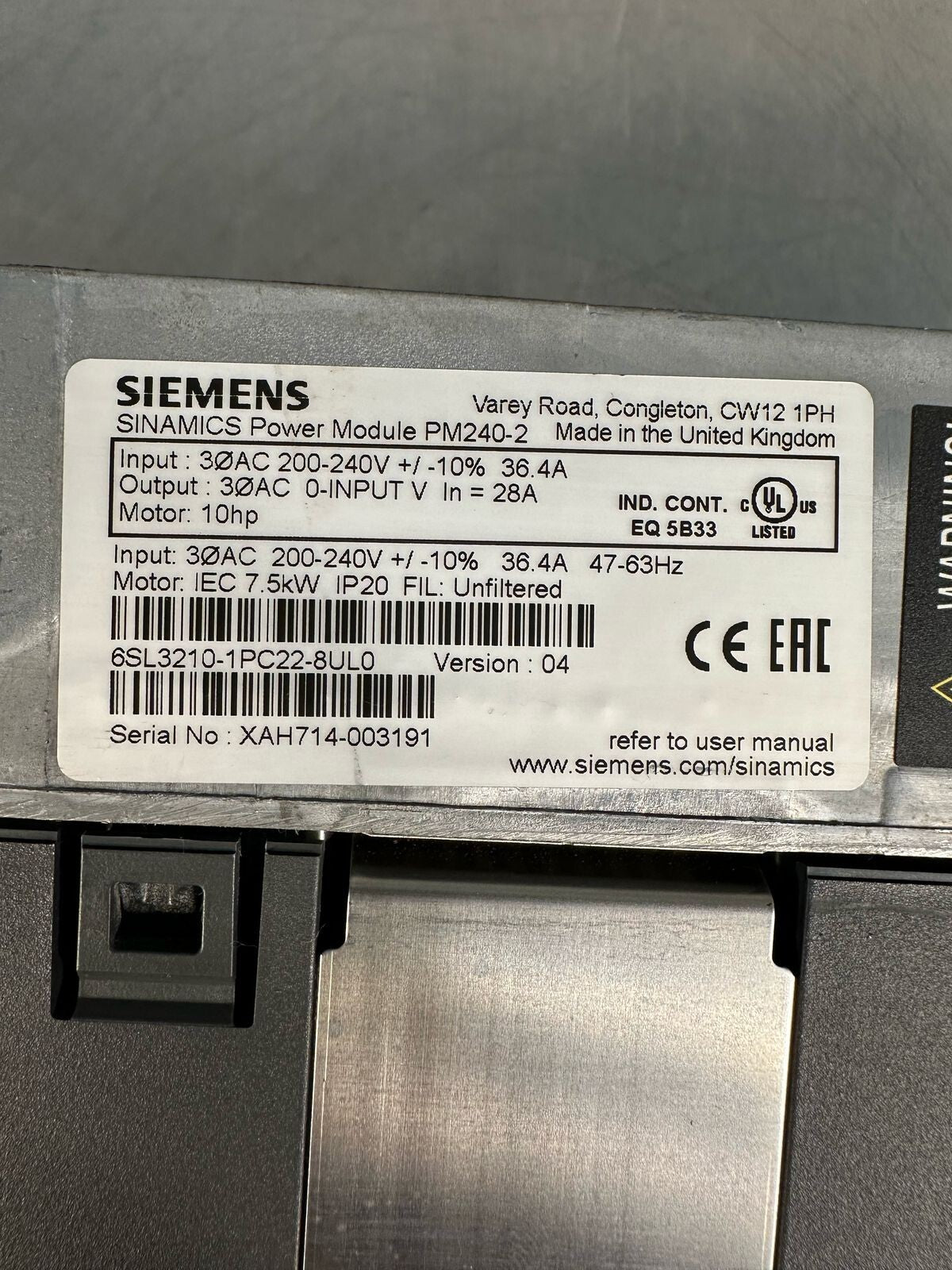 Siemens 6SL3210-1PC22-8UL0 Sinamics Version 04 (2.2.5)