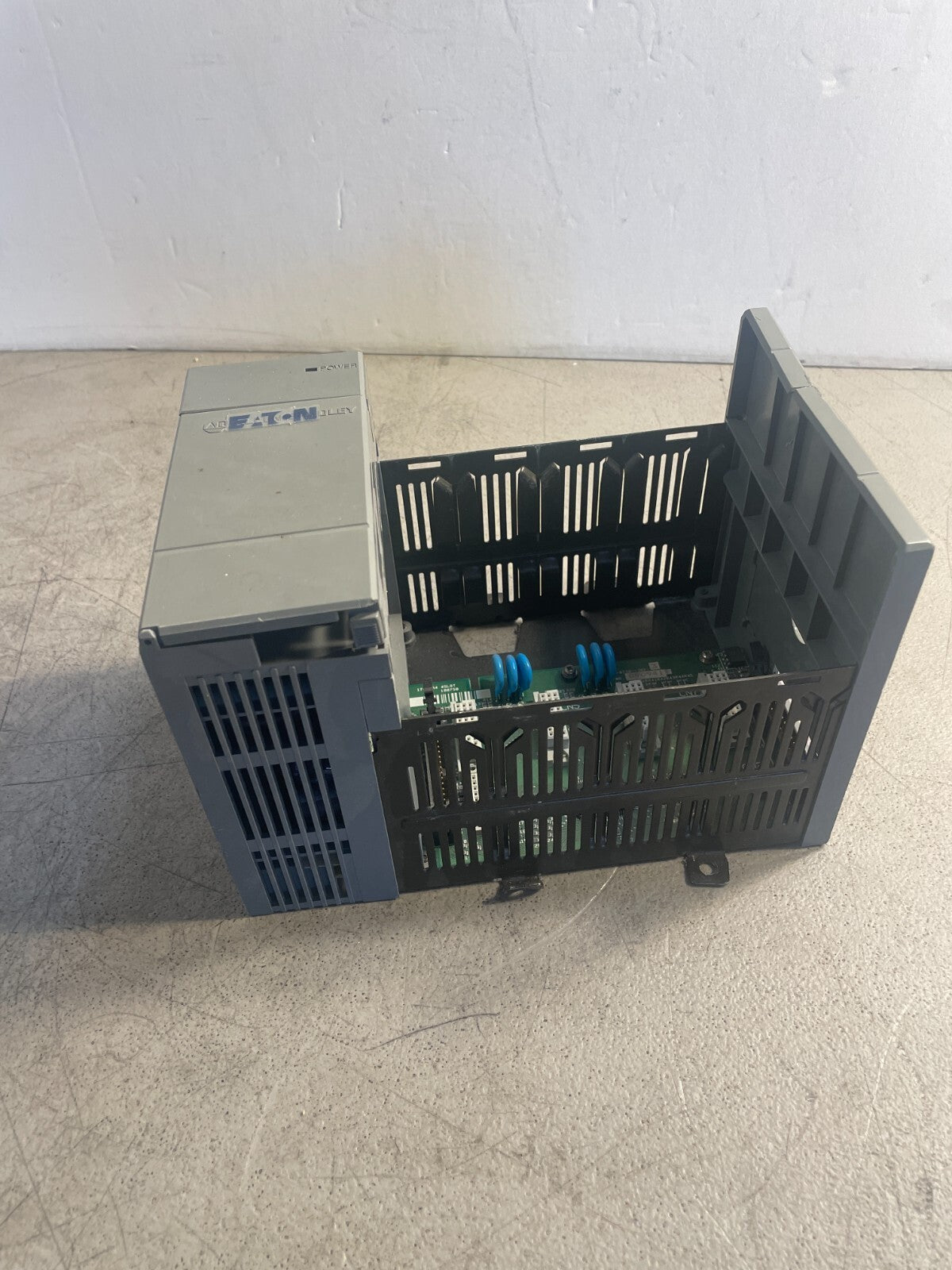 Eaton ALLEN BRADLEY SLC-500 1746-A4 4-Slot Rack 120/240VAC PS MODULE @1D