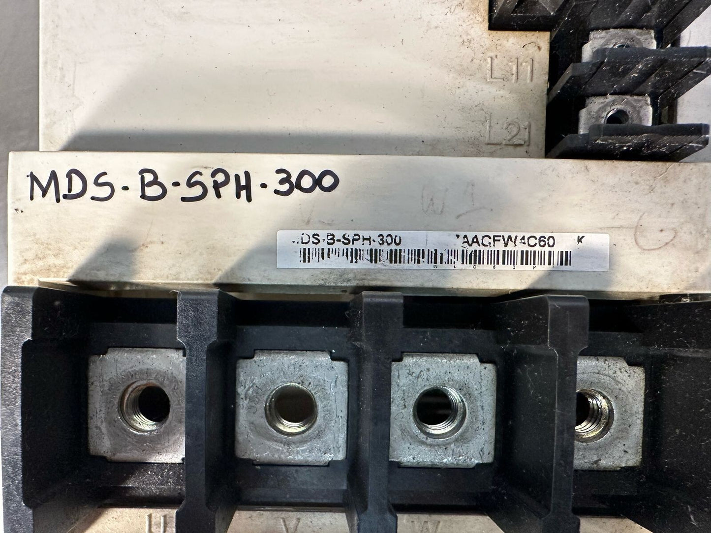 Mitsubishi Electric MDS-B-SPH-300 Servo Spindle Drive (7.6.5)