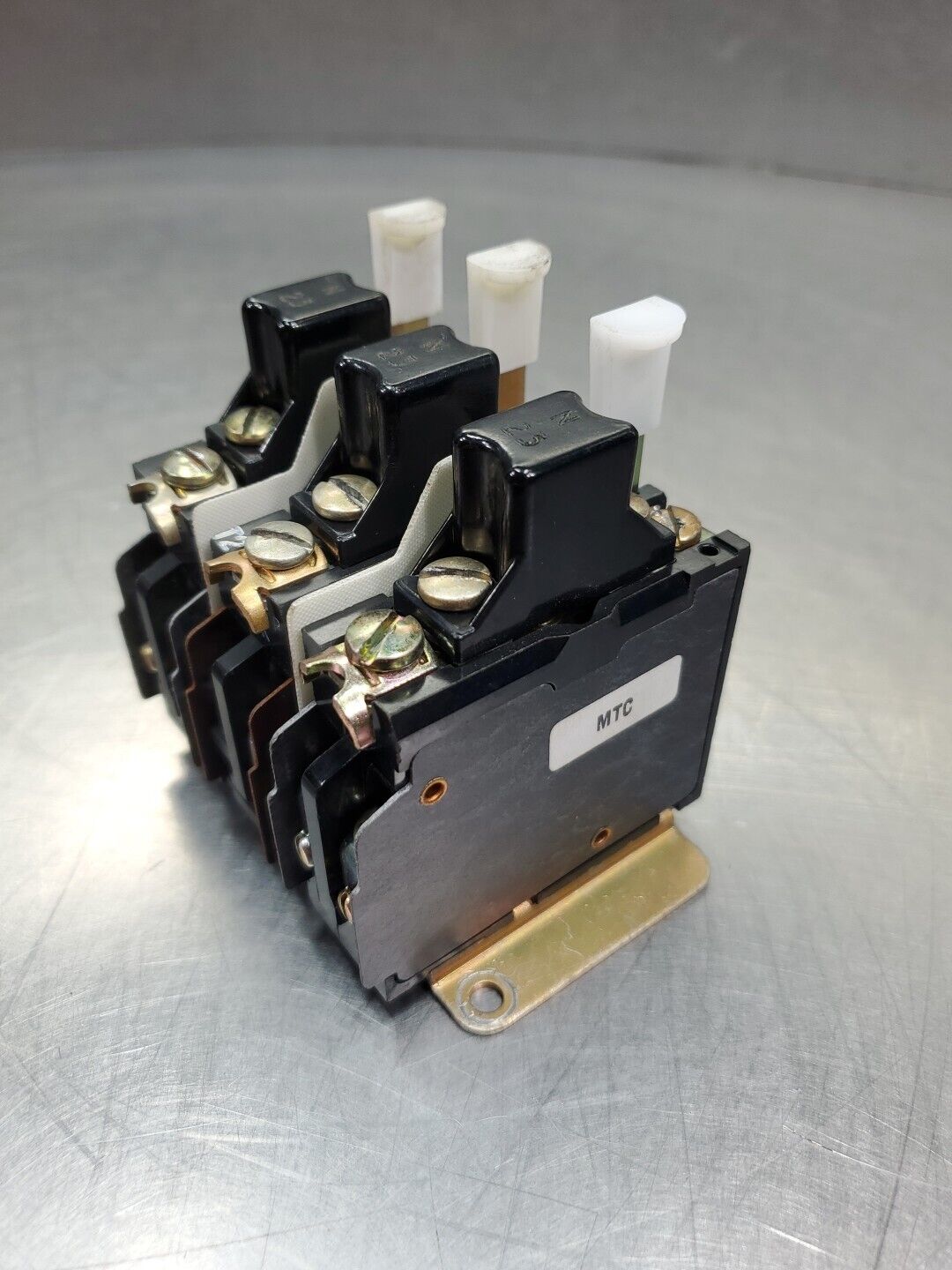 Allen Bradley 815-BOV4 Ser K Manual Reset Relay w/N23 Therm Mod, Lot of 3. 4C-23