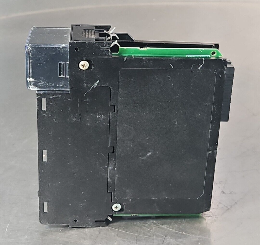 Allen-Bradley 1756-DNB/A Communication Module (BIN635)