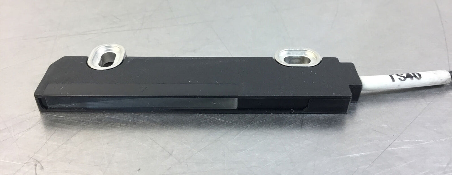 Sick TS40 Photoelectric Sensor. 5E-5/3