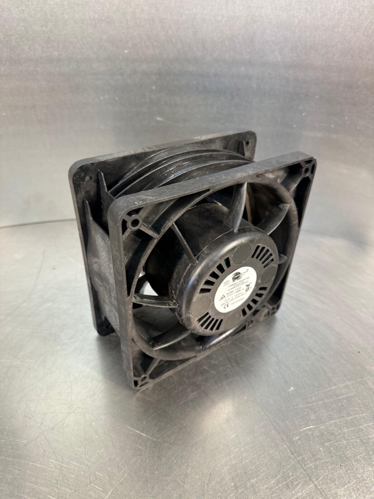 Comair Rotron/Tarzan TNE3A 230v 50/60hz (4E-19)