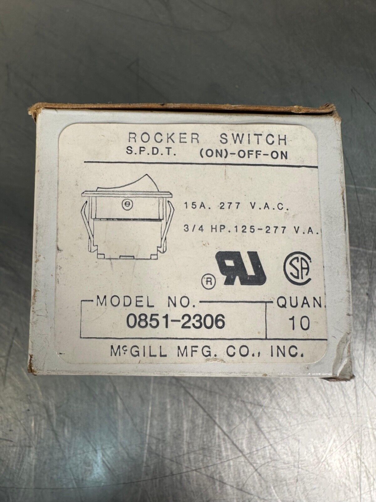 Rocker-Switch-0851-2306 (On-off-on) 15A - 277 Vac (4E-25)