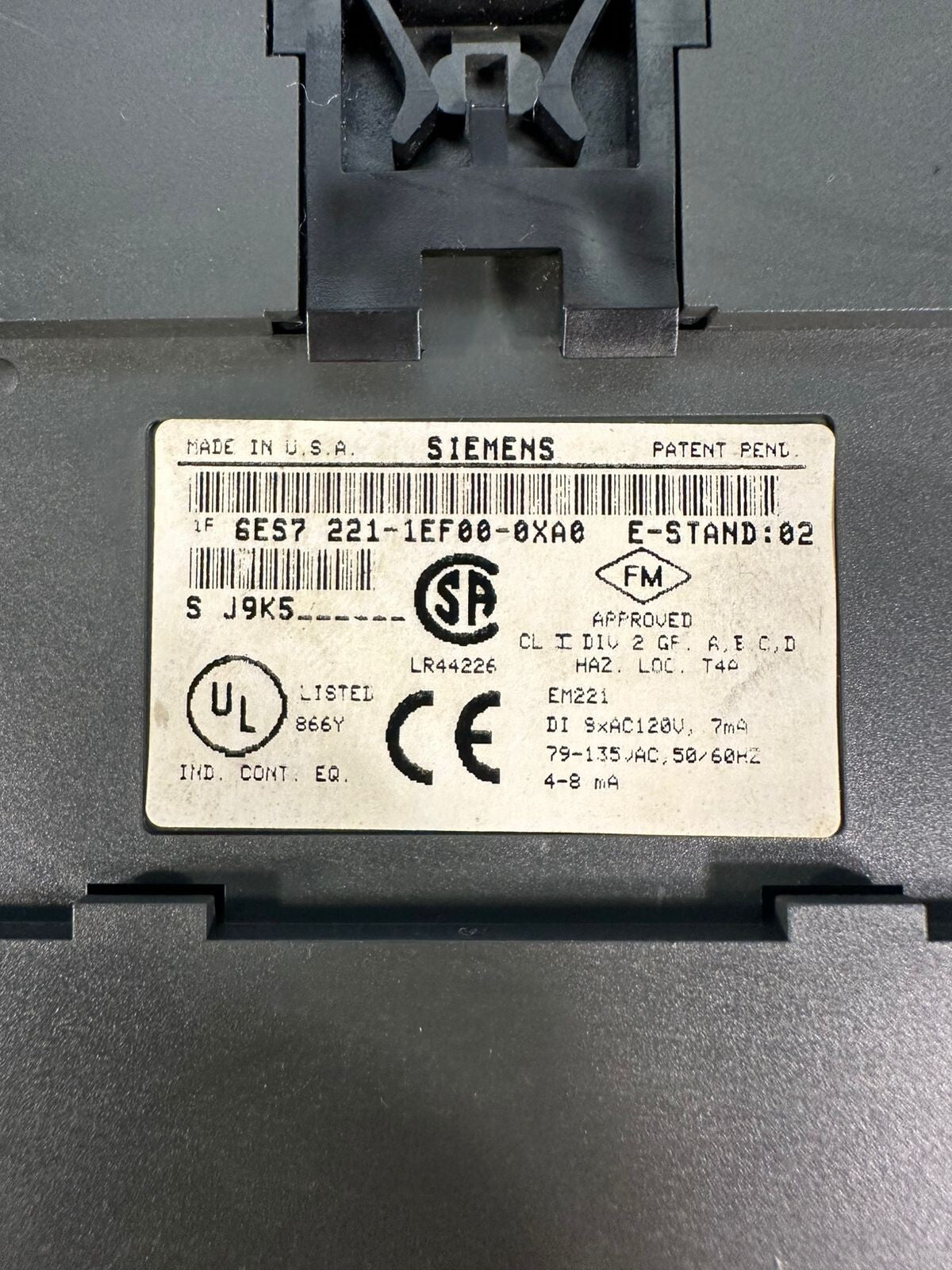 Siemens 6ES7 221-1EF00-0XA0 EM221 8xAc 120V (4.2.4)