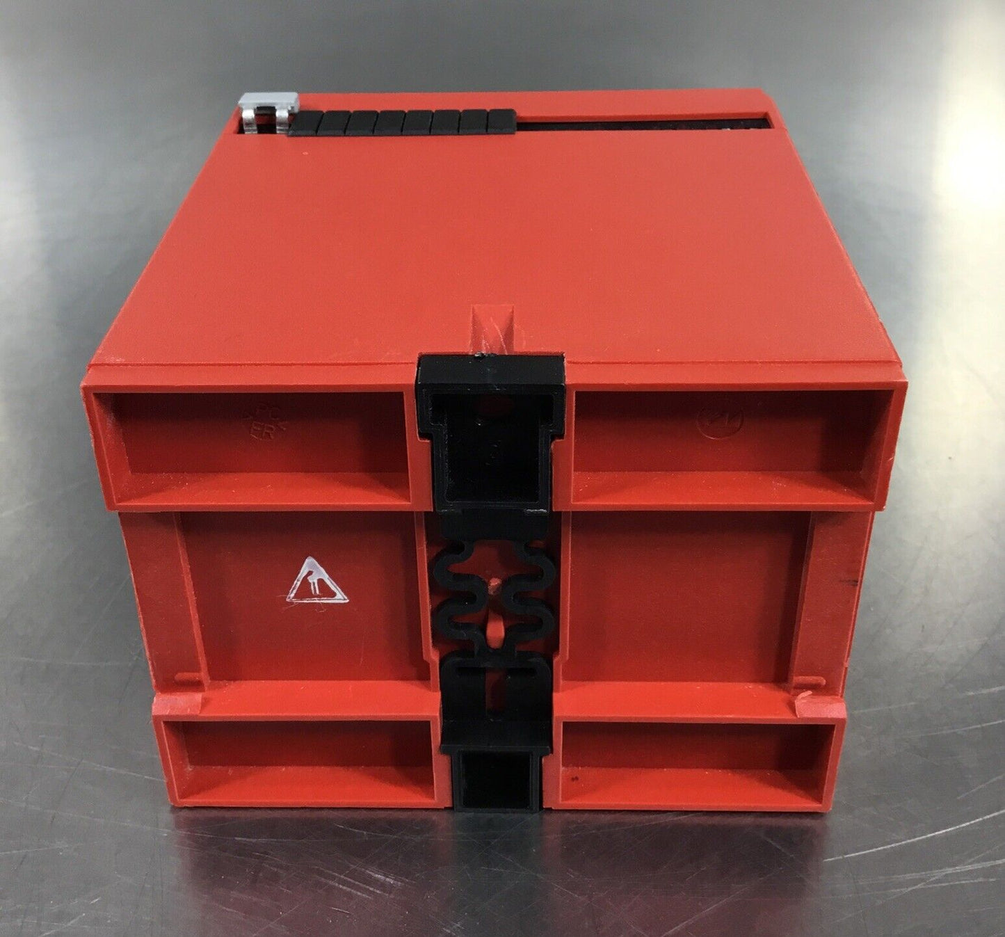 Allen Bradley 440R-E21357 GuardMaster Relay MSR122E 115VAC 3W 5D-15