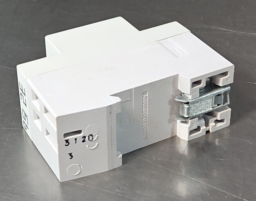 Siemens 5SM3 312-0 Circuit Breaker (BIN423)