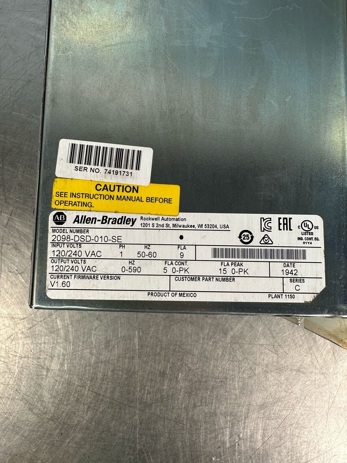 Allen-Bradley 2098-DSD-010-SE /C 120/240Vac (8.4.2)