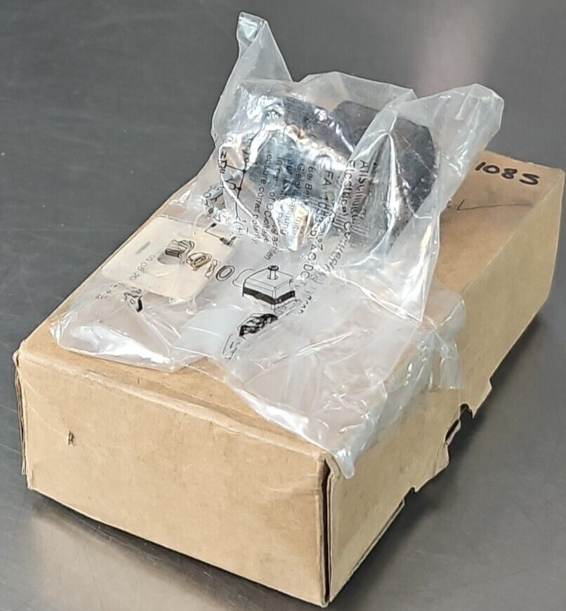 Burkert 0330 Solenoide Valve 24V 8W PNO-10bar loc5C20