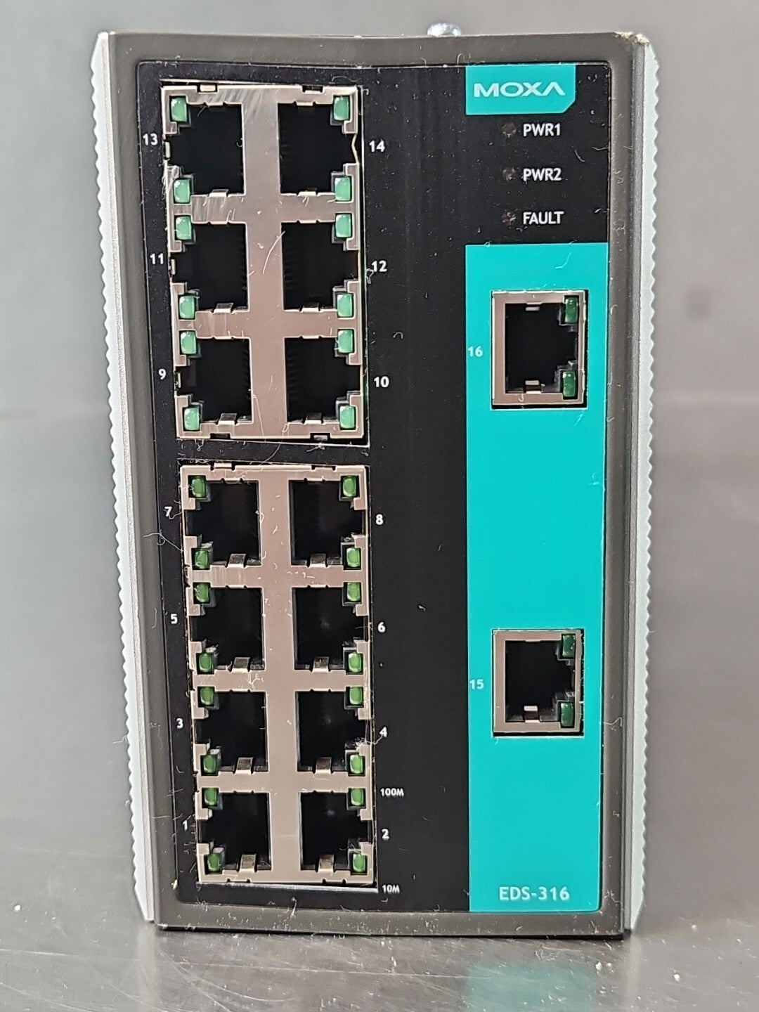 Moxa EDS-316 Unmanaged Industrial Ethernet Switch (BIN412)