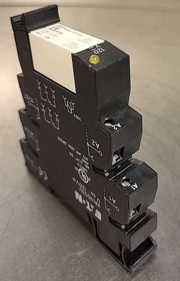 Eaton XRU2D120U Phoenix contact Relay 2961202 (BIN 3.5.4)