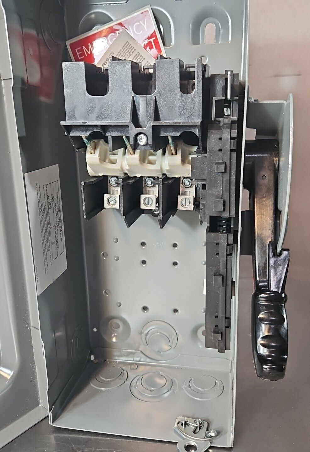 Square D HU361VW Safety Switch 30AMP 600V Ser F06. loc4F30