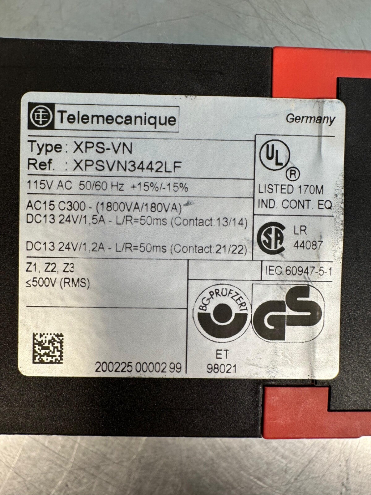 47135239