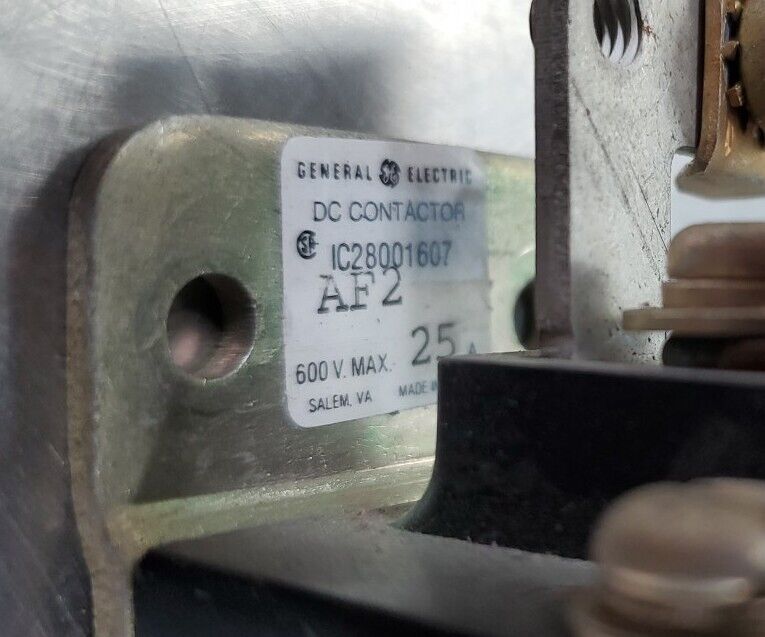 GE IC28001607 AF2 Relay, 600V Max, 25 Amp. 4E-12