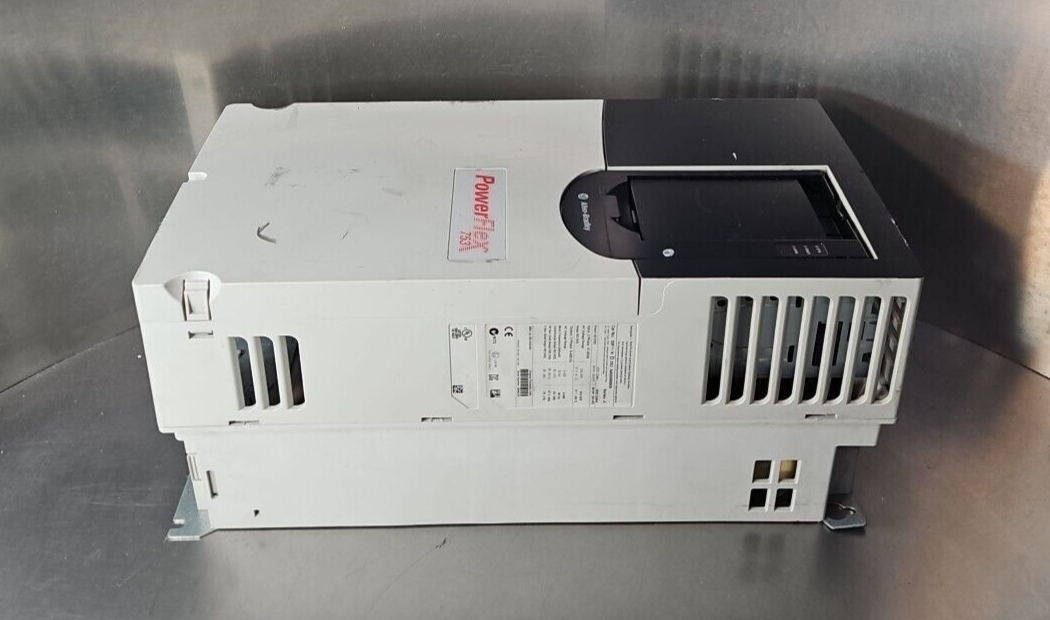 Allen Bradley 20F11D052AA0NNNNN Ser A Powerflex 753 (BIN365)